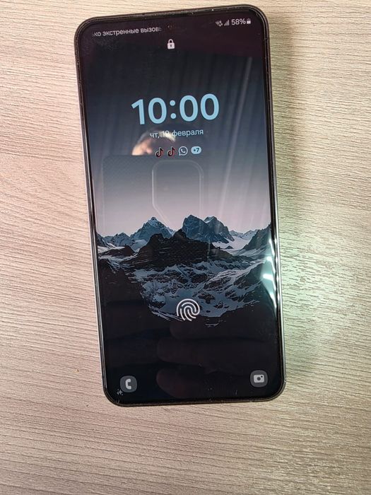 Продам Samsung Galaxy S24