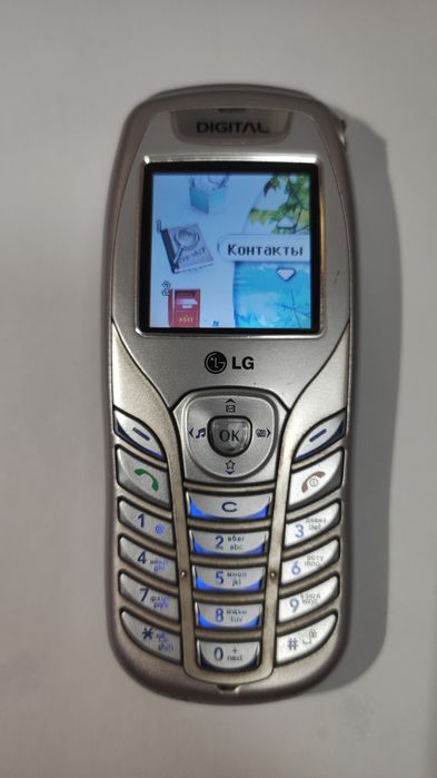 Мобильный телефон Nokia 2610