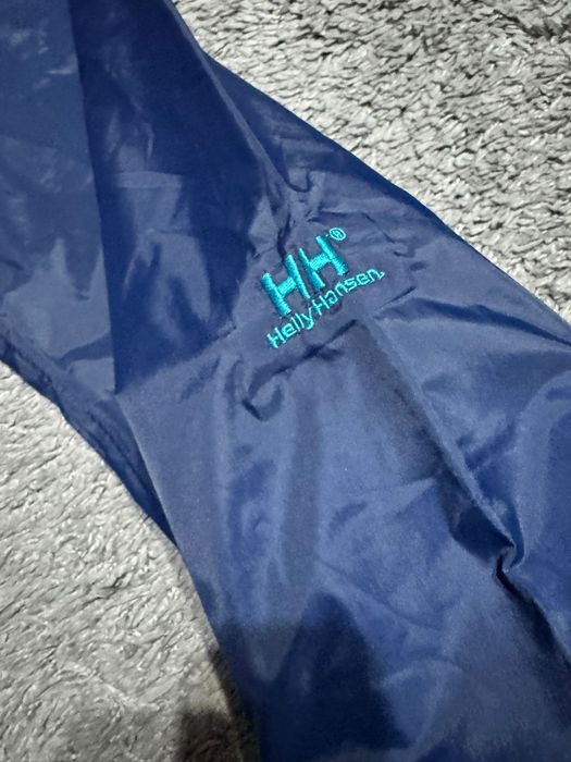 Pantaloni Helly Hansen marimea S impecabili