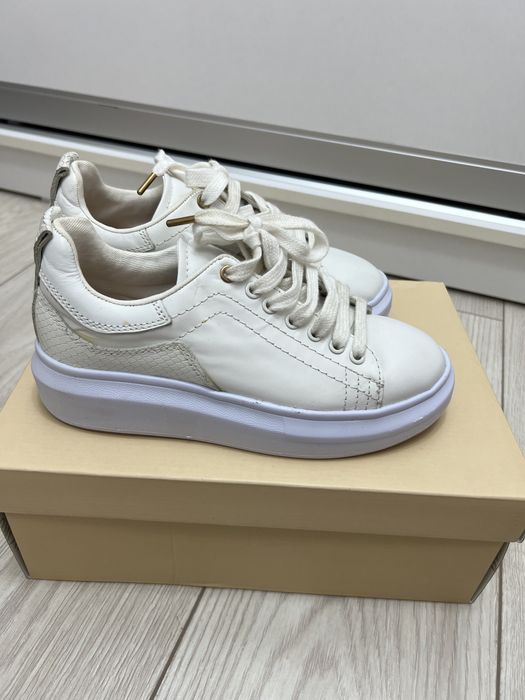 Продам обувь