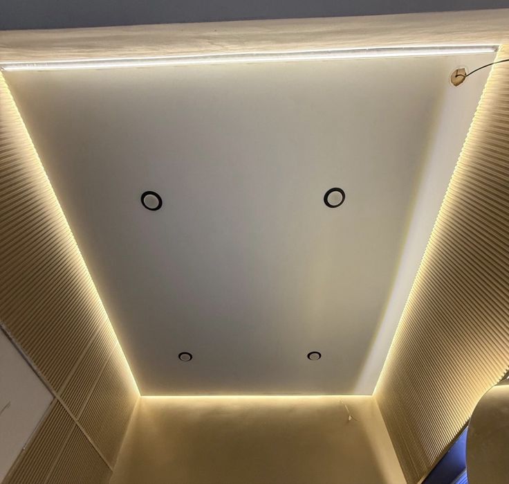 Натяжные потолки