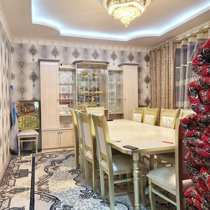 Уй сотилади Нурафшон Ш нурафшон кочаси 1/2уй