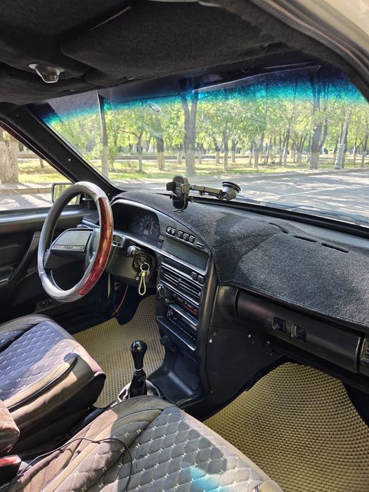 ВАЗ (Lada) 2109.