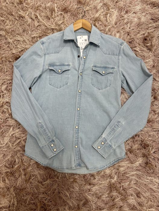 Cămașă din blug denim bărbați mânecă lungă Pull&Bear mărimea S