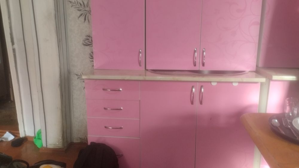 Продам мебел срочно