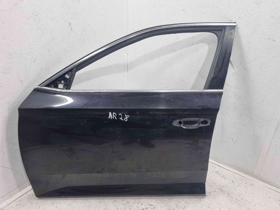 Usa stanga fata Skoda Superb III Combi (3V5) [Fabr 2015-2024] LF9R