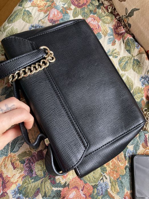 Trussardi чанта отлично състояние