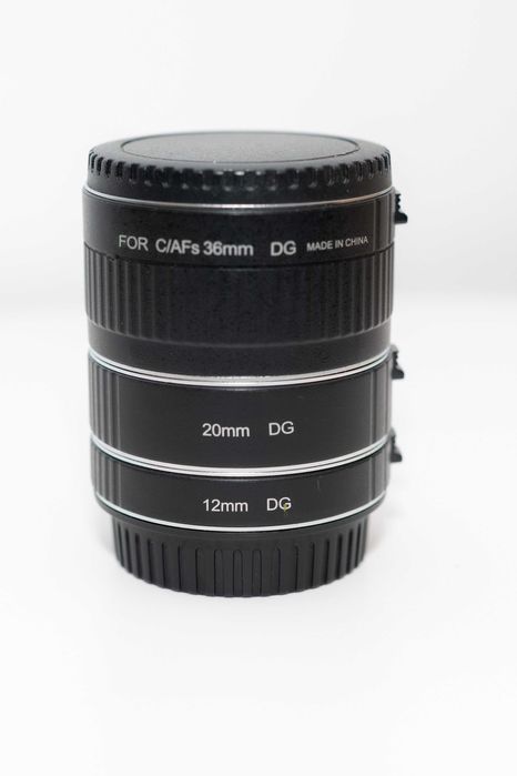 Kit foto Canon DSLR + obiectiv 50mm + blitz Yongnuo