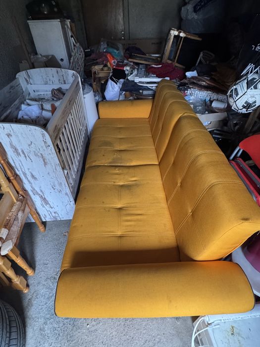 Диван и кошара мебели