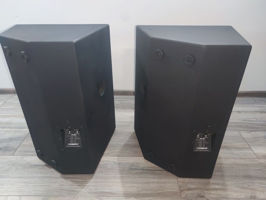 Озвучителна уредба 2х500W. Пулт - Yamaha EMX-5014. Тонколони - SELENIU