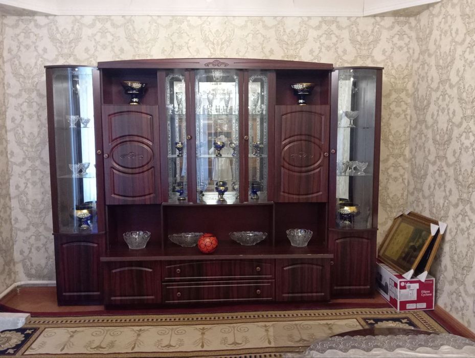 СТЕНКА Б/у без доставка