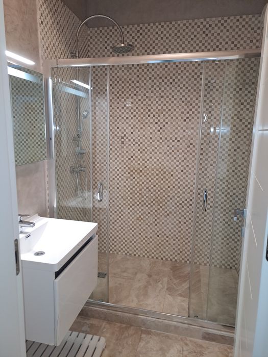 Se închiriază apartament cu 3 camere în mamaia