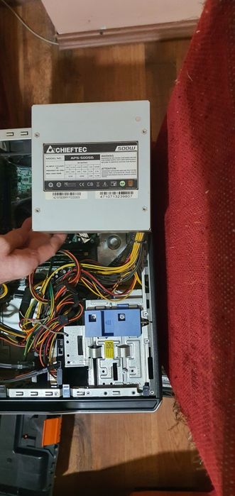 Настолен компютър Dell Presisio  T1600  + Монитор  LG