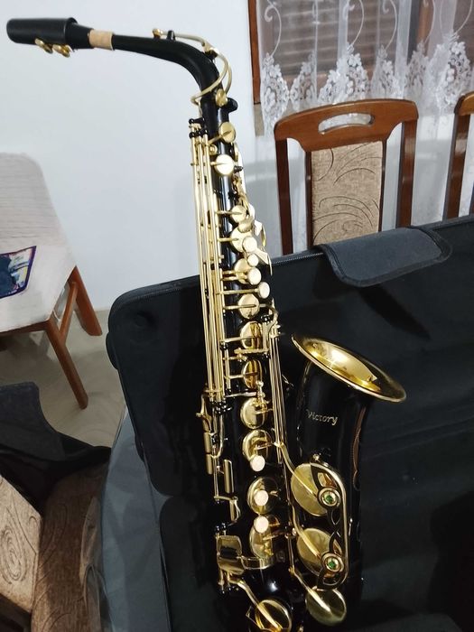 Saxafon Victory Nou De vânzare