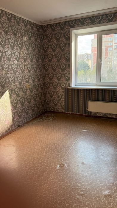 Продам 2 ком квартиру в 19 мкр
