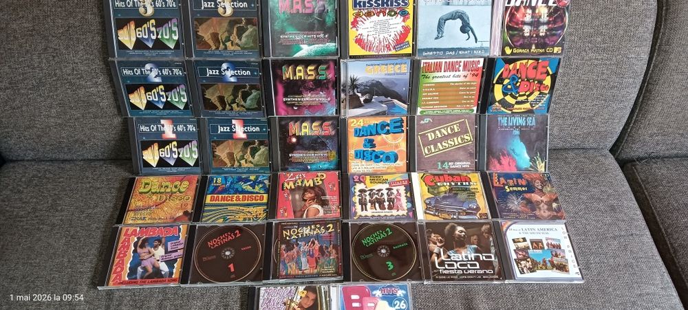 Cd uri audio diferiți interpreti