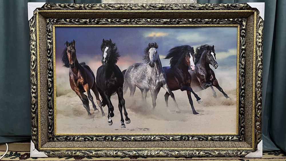 Залға арналған сәнді картина – жүйрік аттар бейнесі