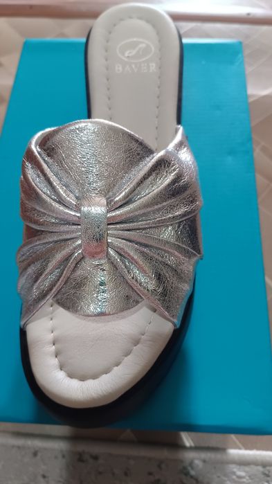 Продам женские  шлепки