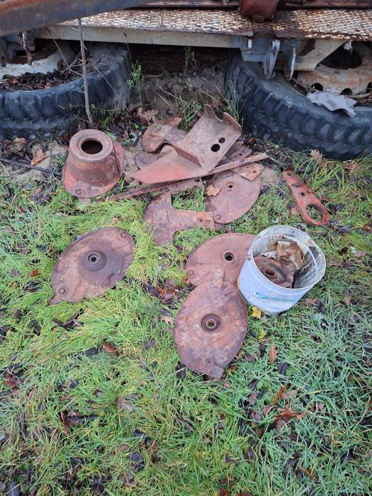 Gradina cositoare piese kuhn gmd 55 500 internațional