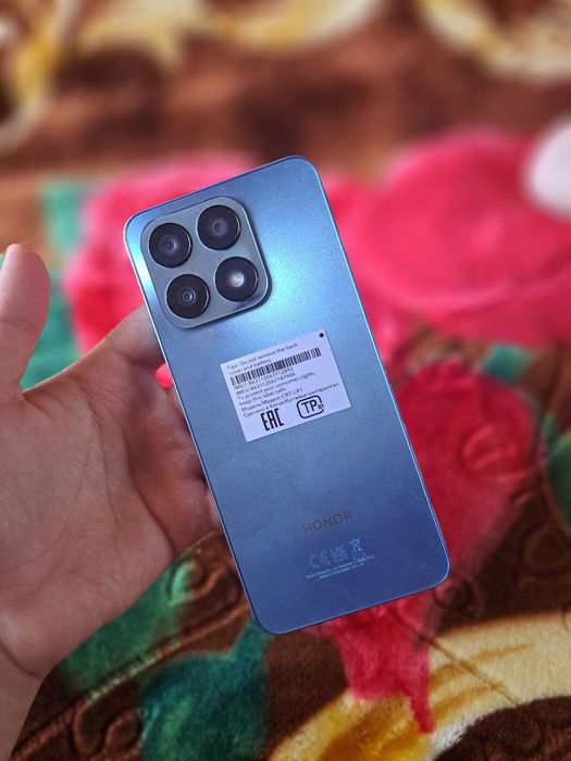 Honor x8a  srochna sotiladi