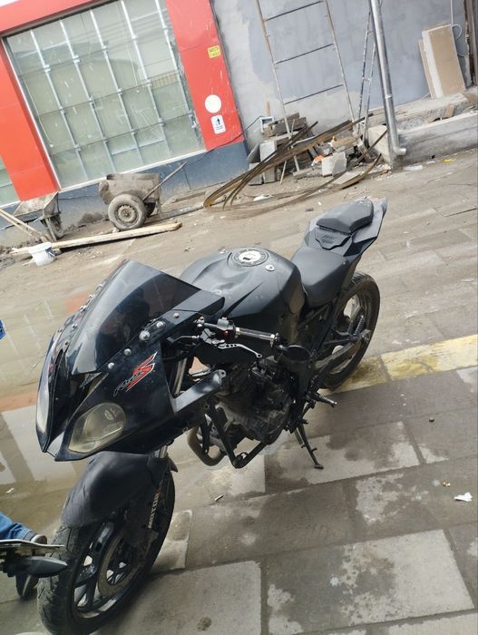 1700$ ducatti 1200$ bmw