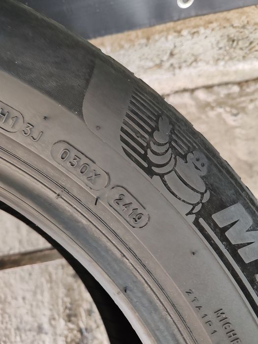 2 anvelope 235 55 18