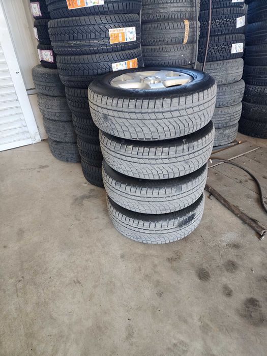 Всесезонни гуми,