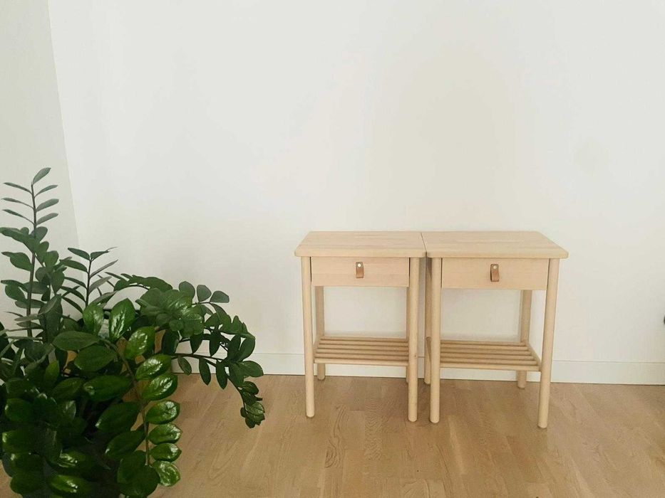 2 noptiere lemn masiv, stare excelenta