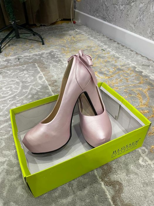 Стильные Туфли новые !!!