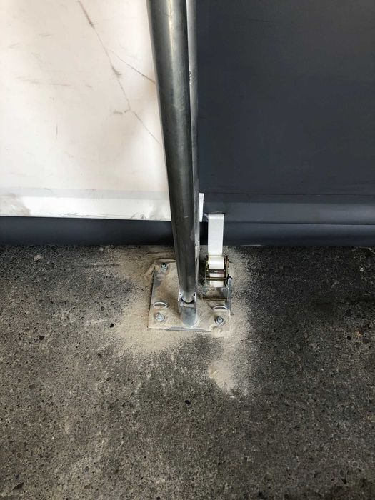 Cort industrial  10x12,2x6,1 m, deschis pe lateral