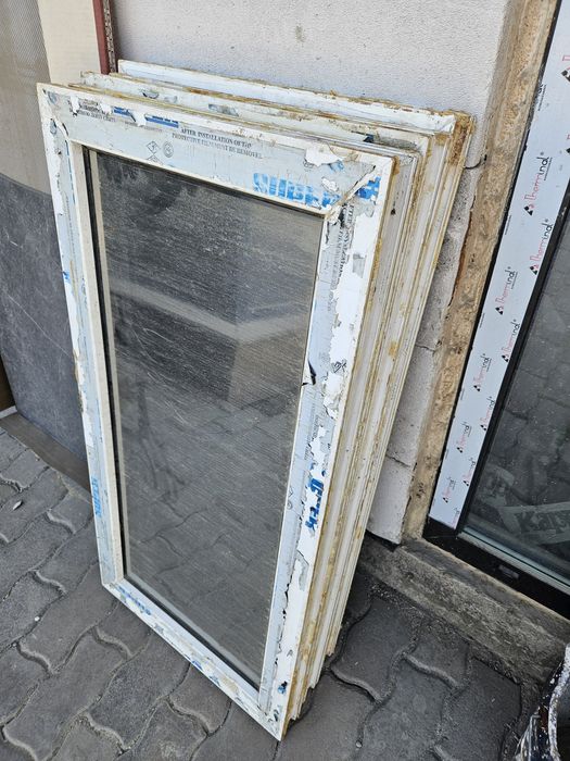 Срочно продам б/у окна 3 штуки.