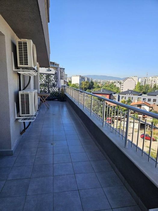 Продава се Двустаен апартамент в София, Надежда 3 - 84 кв.м за 2441 €/кв.м - Снимка #8