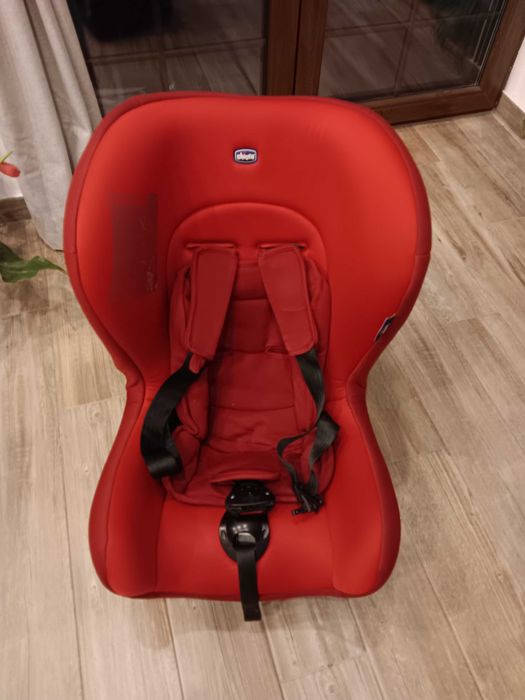 Chicco Столче за кола 0-18 кг. COSMOS RED PASSION