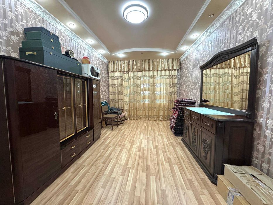 Продаю 3 комн квартиру на Воднике 77 серия 2 этаж кирпич (Jane)