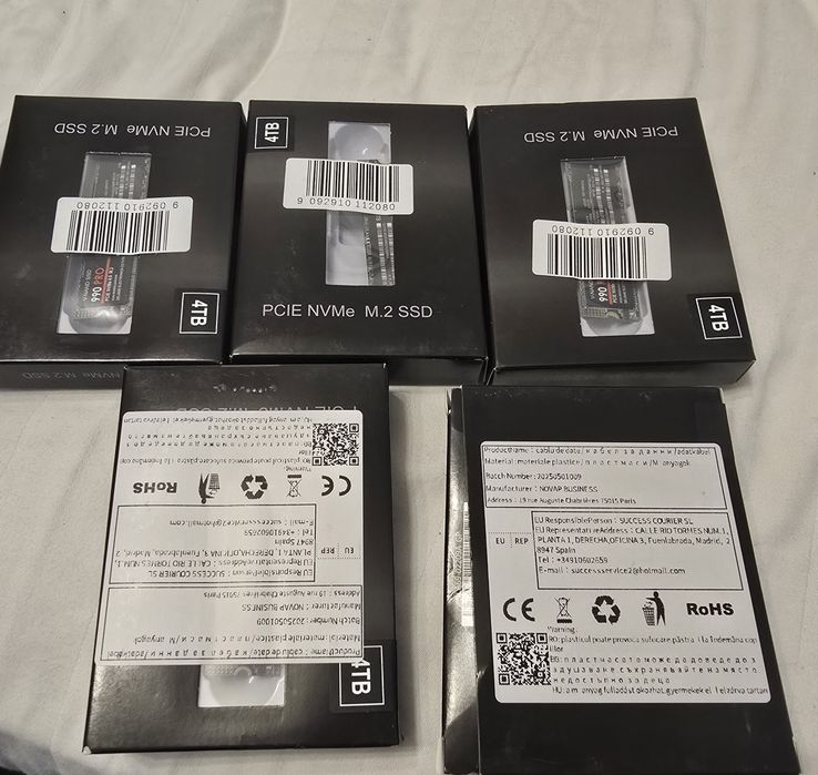 SSD  4Tb noi in cutie 2 buc