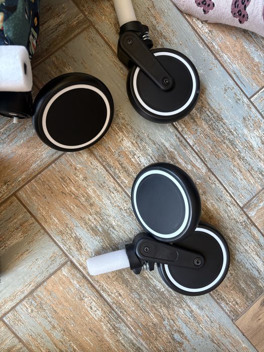 Нова компактна  детска количка 0-36 месеца