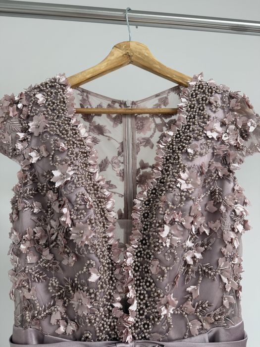 Vand rochie facuta pe comanda