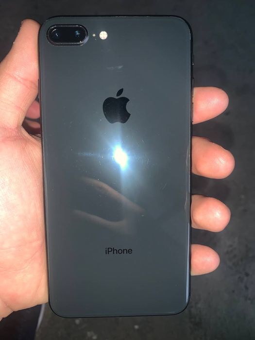 IPhone 8plus+ 64Gb
