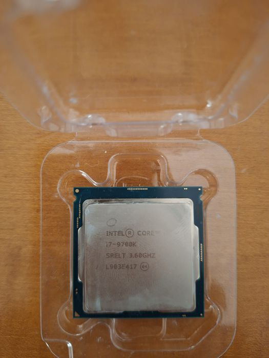 Intel i7 9700k 3.6ghz 8core