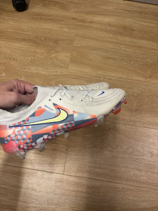Nike Mercurial — 8000 ₸