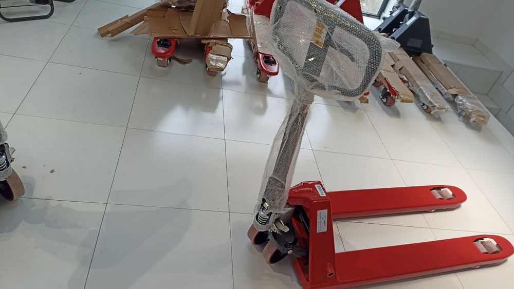 Рохля транспаллет 2 тонна и 3тонна (оригинал MEST) в Навои