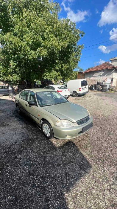 На части Honda Civic 6 японка седан 4-врати D14Z2 Хонда Сивик 1998г.