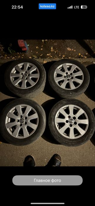 Toyota оригинальные диски с резиной
