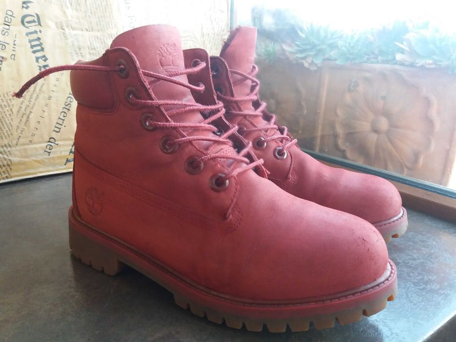 дамски боти,кубинки,зимни обувки номер 37 Timberland