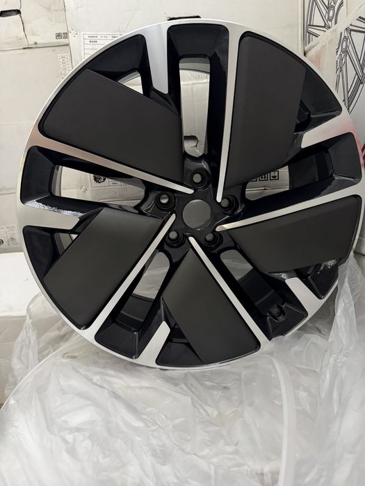 Lixiang 7-9 restailing diska R21 2026 variant