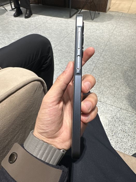 Samsung A16 Xolati ideyal Karopka dakumet bor 2 oy ishlatlgan