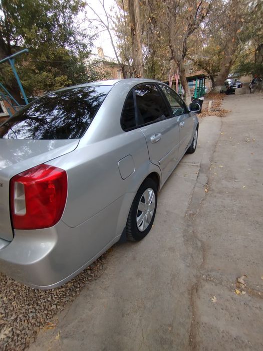 Lacetti Sotiladi 2013 Ot Moshina Kelishamiza