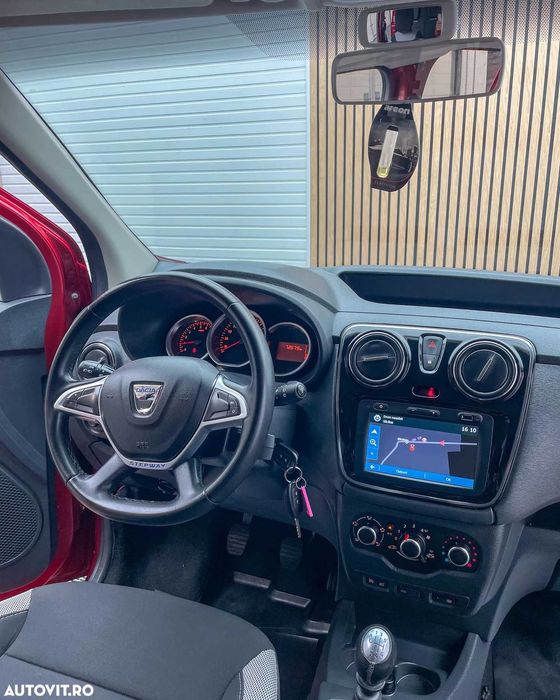 DOKKER  STEPWAY 1,3 Benzina . Rate fixe . Garantie 12 luni . Buy back