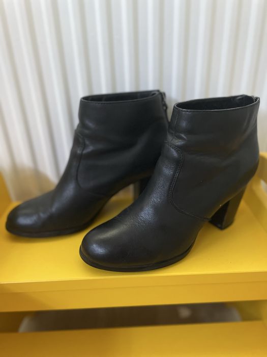 Botine piele marimea 37