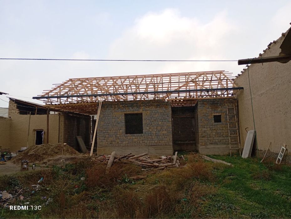 УЙ СОТИЛАДИ. Олмазор мфй, Мулжал 16-етаж дом йакинида.